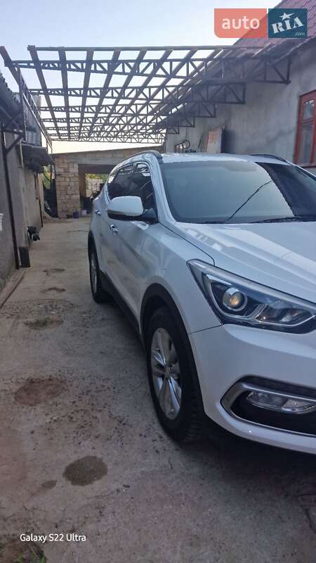 Позашляховик / Кросовер Hyundai Santa FE 2016 в Березівці