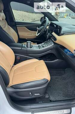 Внедорожник / Кроссовер Hyundai Santa FE 2021 в 