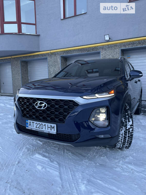 Позашляховик / Кросовер Hyundai Santa FE 2020 в Івано-Франківську