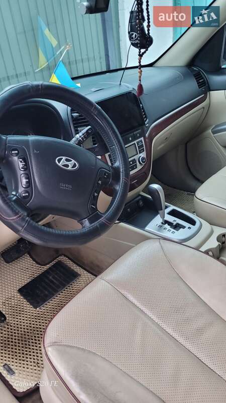Позашляховик / Кросовер Hyundai Santa FE 2008 в Макарові