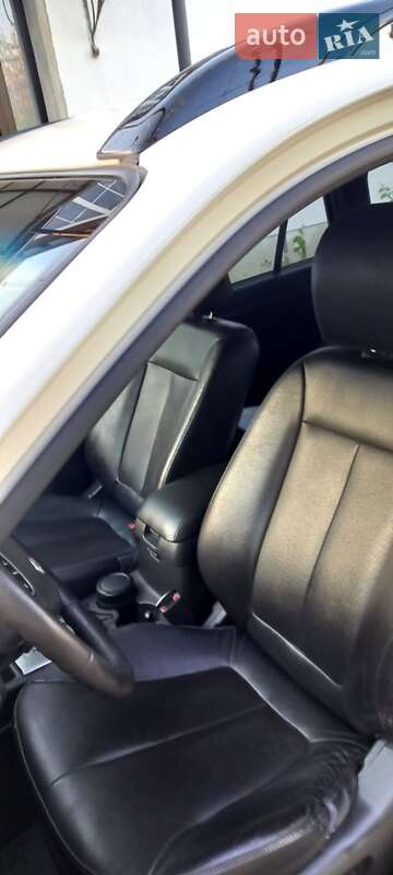 Внедорожник / Кроссовер Hyundai Santa FE 2012 в Иршаве