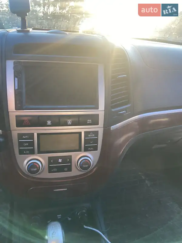 Hyundai Santa FE 2008 VIN KMHSH81WP8U349285 фото оголошення 15 з 76