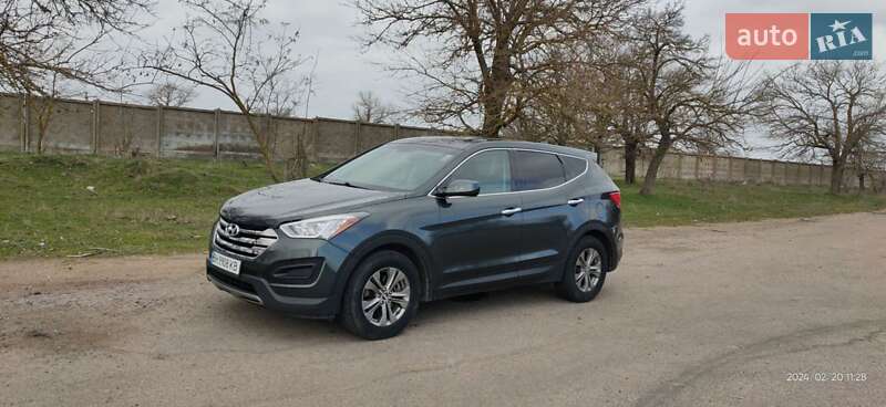Внедорожник / Кроссовер Hyundai Santa FE 2014 в Черноморске