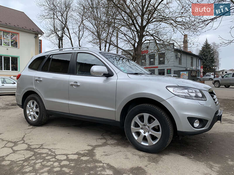 Позашляховик / Кросовер Hyundai Santa FE 2010 в Коломиї