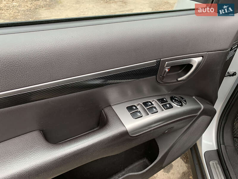 Позашляховик / Кросовер Hyundai Santa FE 2010 в Коломиї