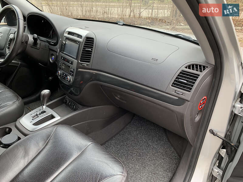 Позашляховик / Кросовер Hyundai Santa FE 2010 в Коломиї