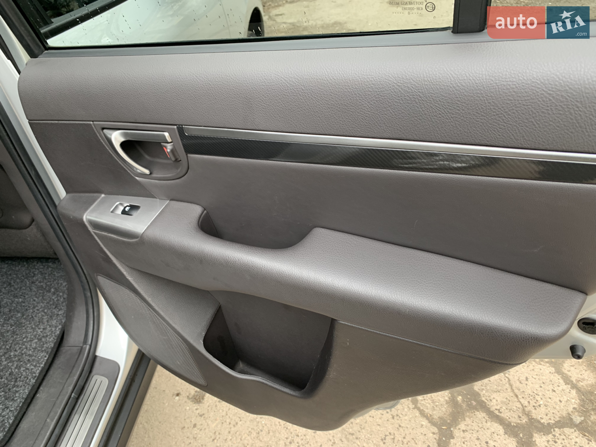 2010 Hyundai Santa Fe - мініатюра 27
