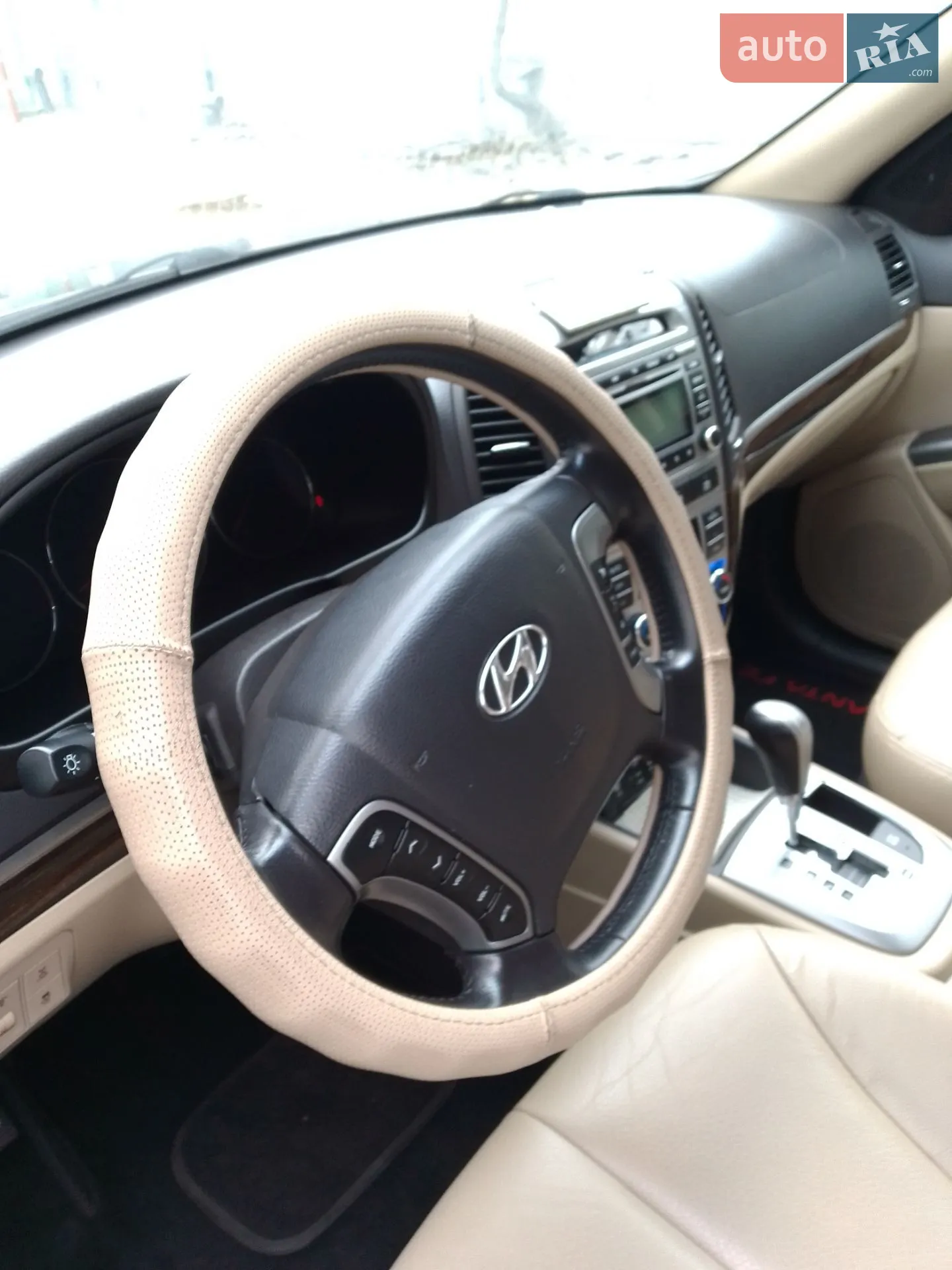 2011 Hyundai Santa Fe - мініатюра 2