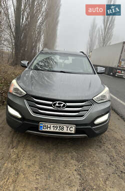 Позашляховик / Кросовер Hyundai Santa FE 2014 в 