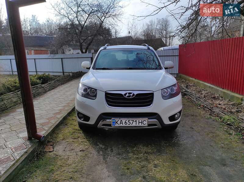 Позашляховик / Кросовер Hyundai Santa FE 2012 в Старій Вижівці