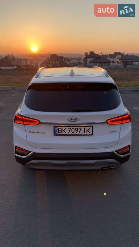 Внедорожник / Кроссовер Hyundai Santa FE 2018 в Ровно фото 13 Внедорожник / Кроссовер Hyundai Santa FE 2018 в Ровно