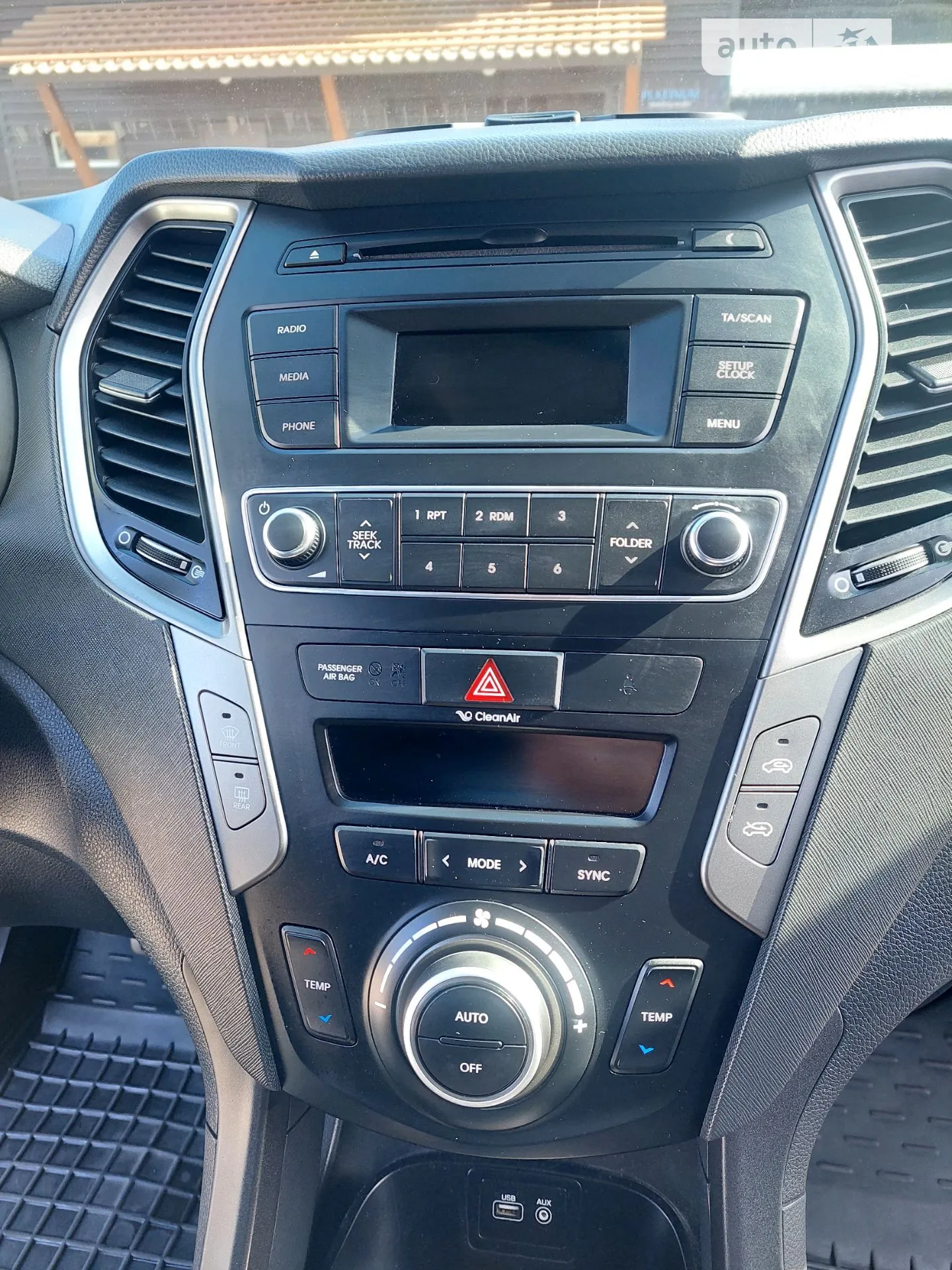 2015 Hyundai Santa Fe - мініатюра 35