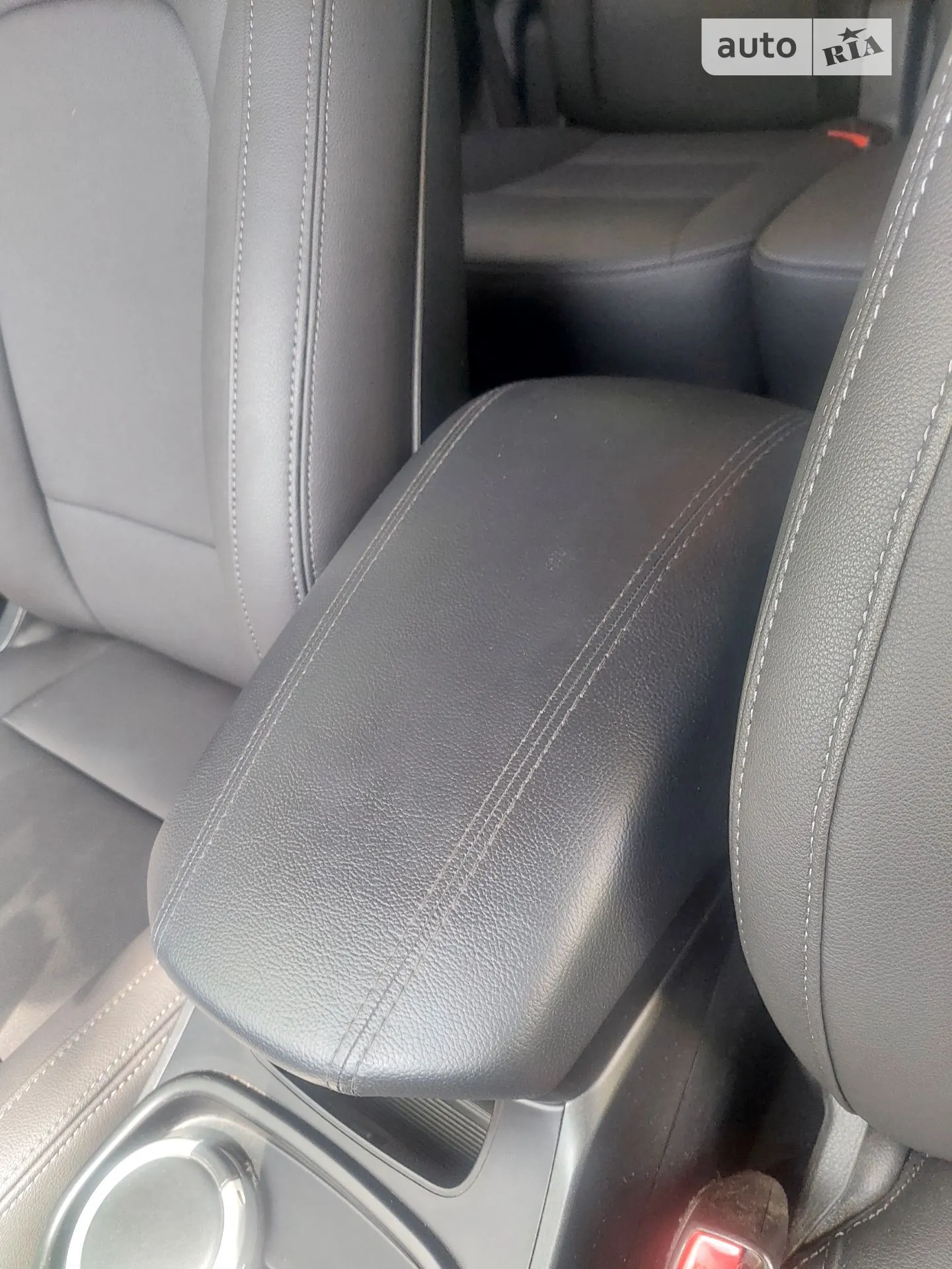2015 Hyundai Santa Fe - мініатюра 46