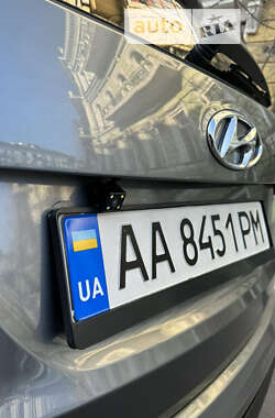 Позашляховик / Кросовер Hyundai Santa FE 2013 в Одесі