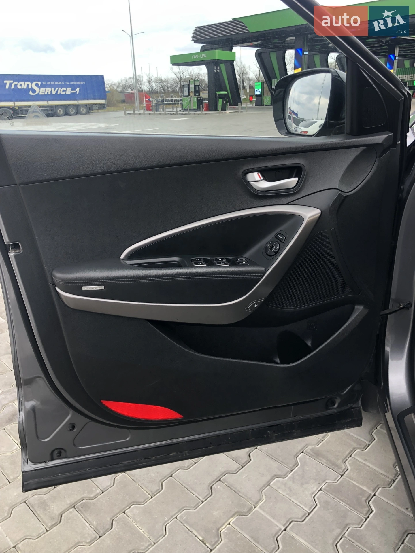 2012 Hyundai Santa Fe - мініатюра 26