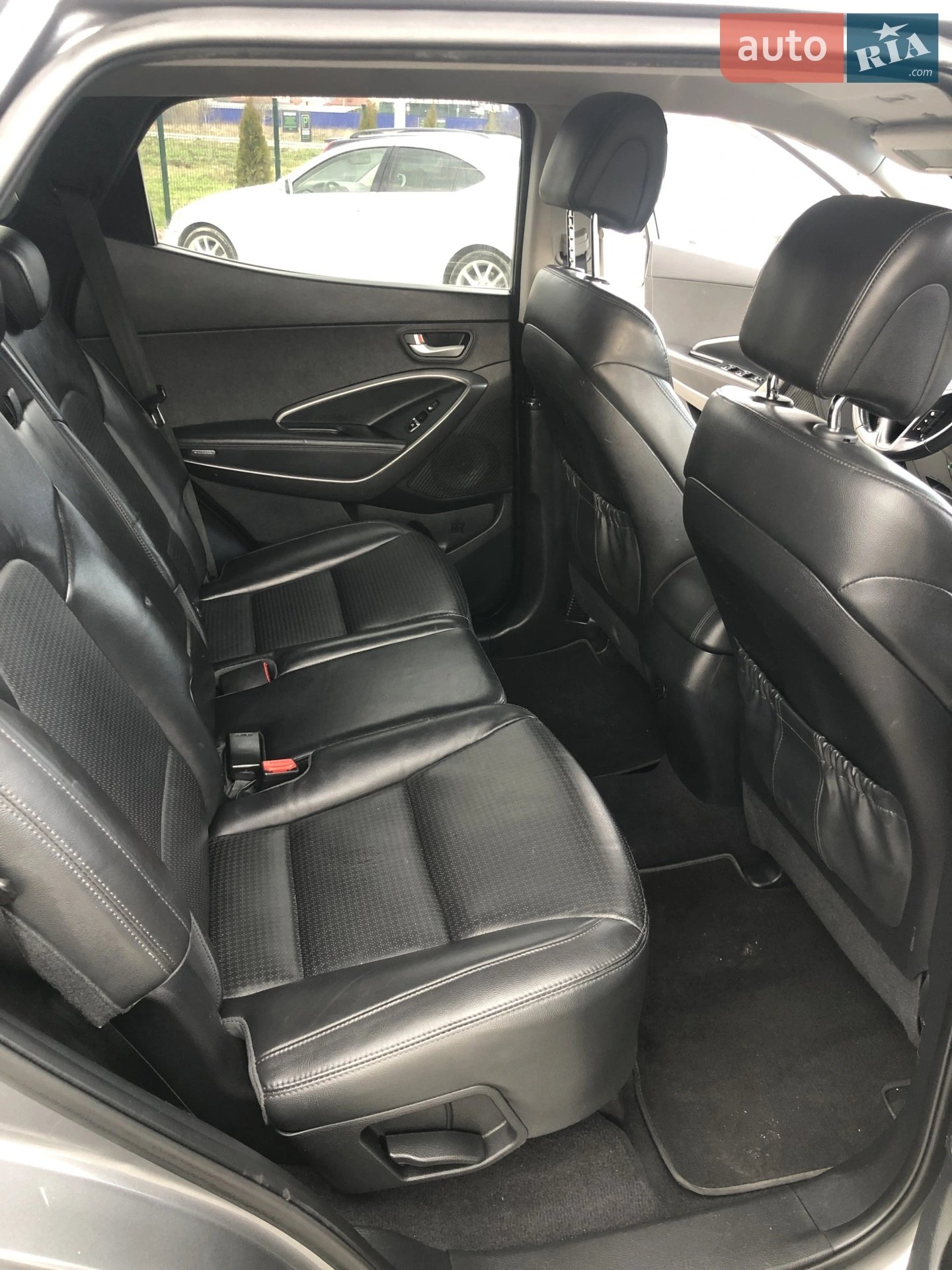 2012 Hyundai Santa Fe - мініатюра 30
