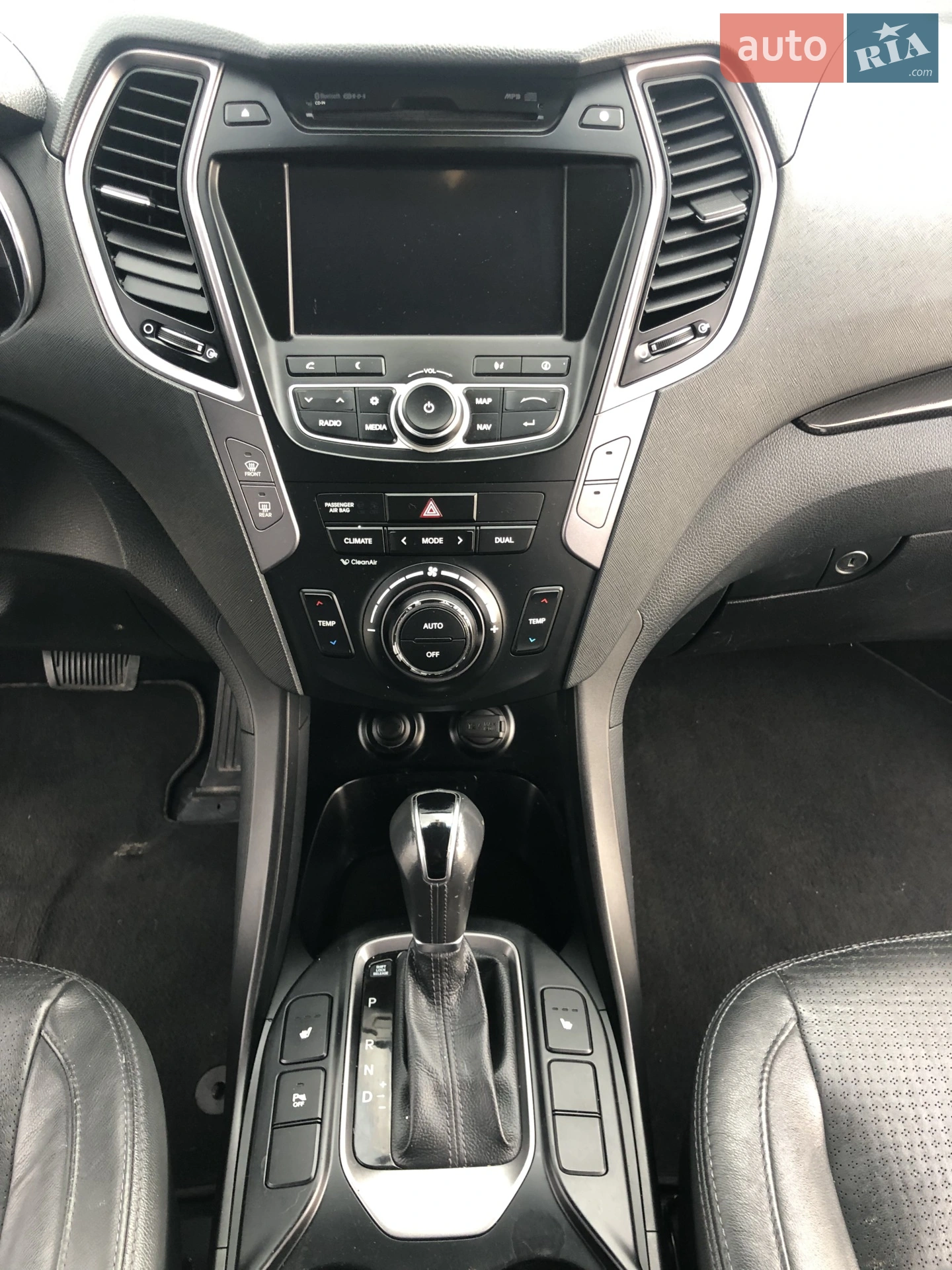 2012 Hyundai Santa Fe - мініатюра 31