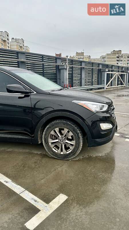 Позашляховик / Кросовер Hyundai Santa FE 2014 в Києві