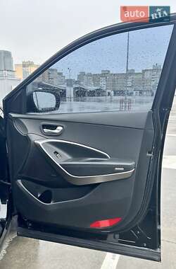 Внедорожник / Кроссовер Hyundai Santa FE 2014 в Киеве