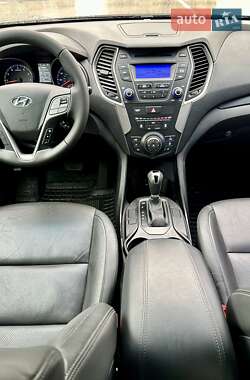 Внедорожник / Кроссовер Hyundai Santa FE 2014 в Киеве