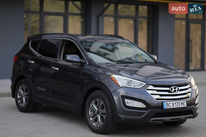 Позашляховик / Кросовер Hyundai Santa FE 2015 в Львові