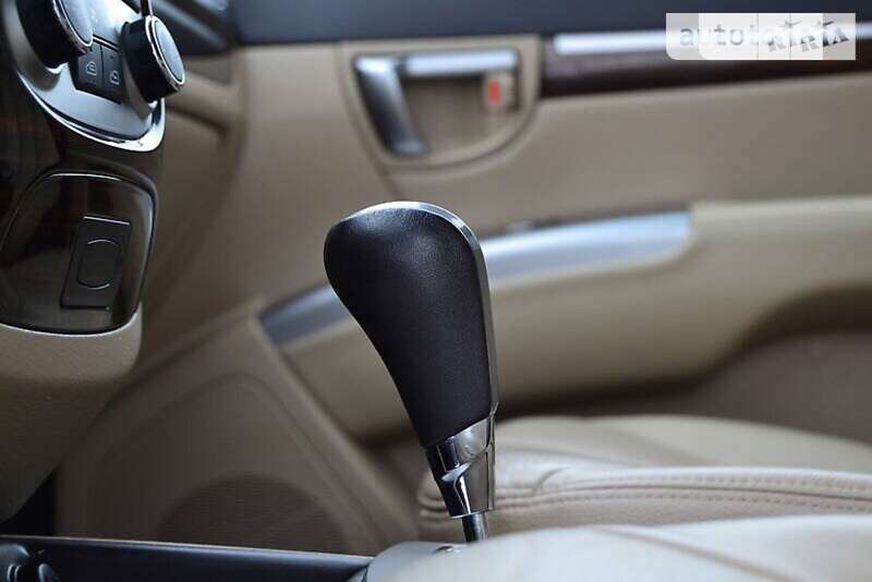 Внедорожник / Кроссовер Hyundai Santa FE 2010 в Городенке