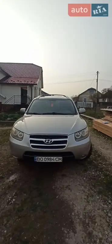 Hyundai Santa FE