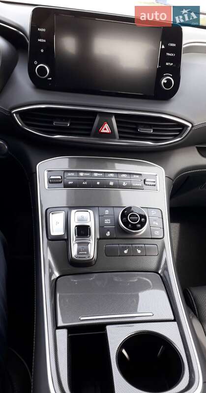 Внедорожник / Кроссовер Hyundai Santa FE 2022 в Киеве