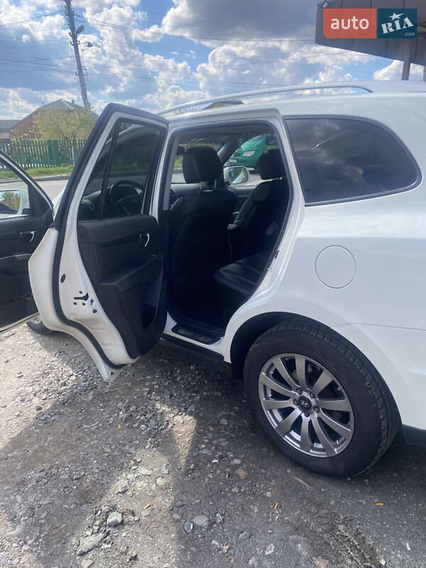 Внедорожник / Кроссовер Hyundai Santa FE 2010 в Хмельницком