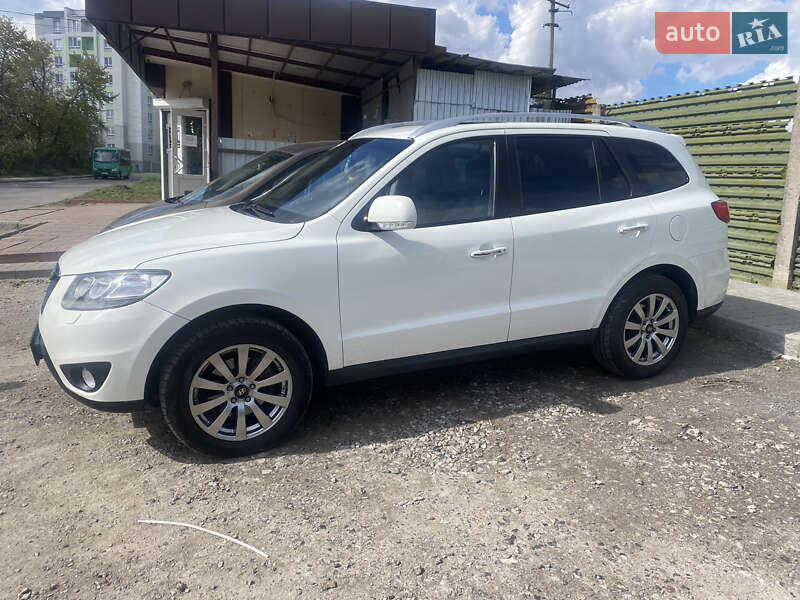 Внедорожник / Кроссовер Hyundai Santa FE 2010 в Хмельницком