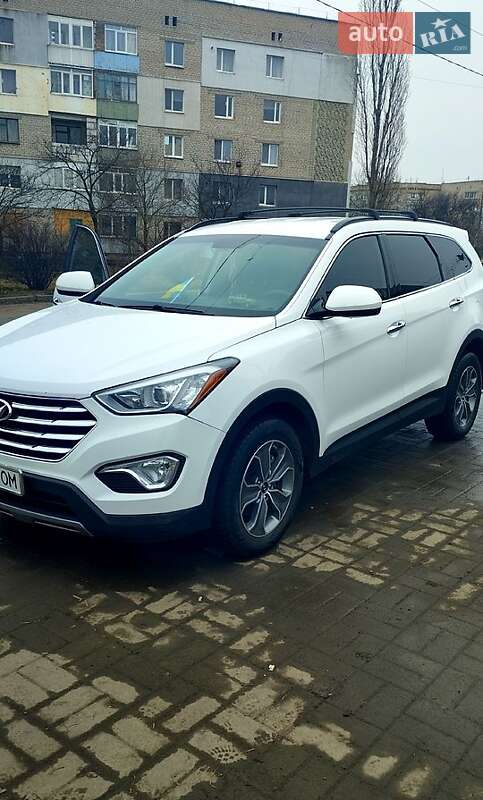Внедорожник / Кроссовер Hyundai Santa FE 2013 в Николаеве