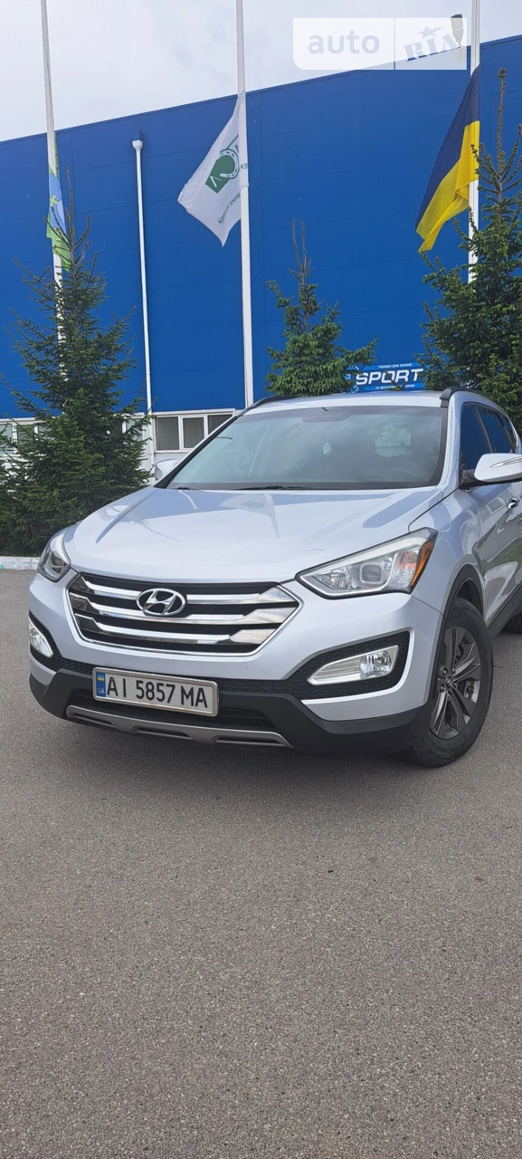 2011 Hyundai Santa Fe - мініатюра 14