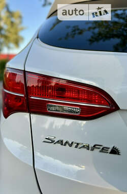Внедорожник / Кроссовер Hyundai Santa FE 2013 в Сумах