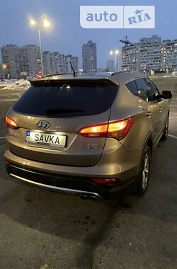 Внедорожник / Кроссовер Hyundai Santa FE 2013 в Киеве