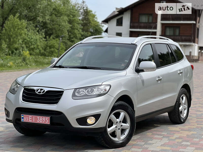 Внедорожник / Кроссовер Hyundai Santa FE 2011 в Тернополе