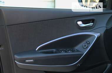 Позашляховик / Кросовер Hyundai Santa FE 2013 в Сарнах