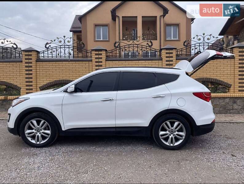 Внедорожник / Кроссовер Hyundai Santa FE 2014 в Львове
