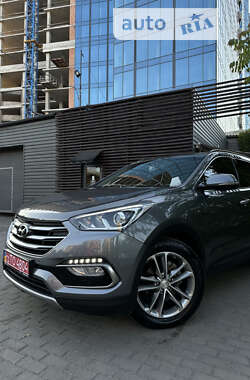 Внедорожник / Кроссовер Hyundai Santa FE 2015 в Киеве