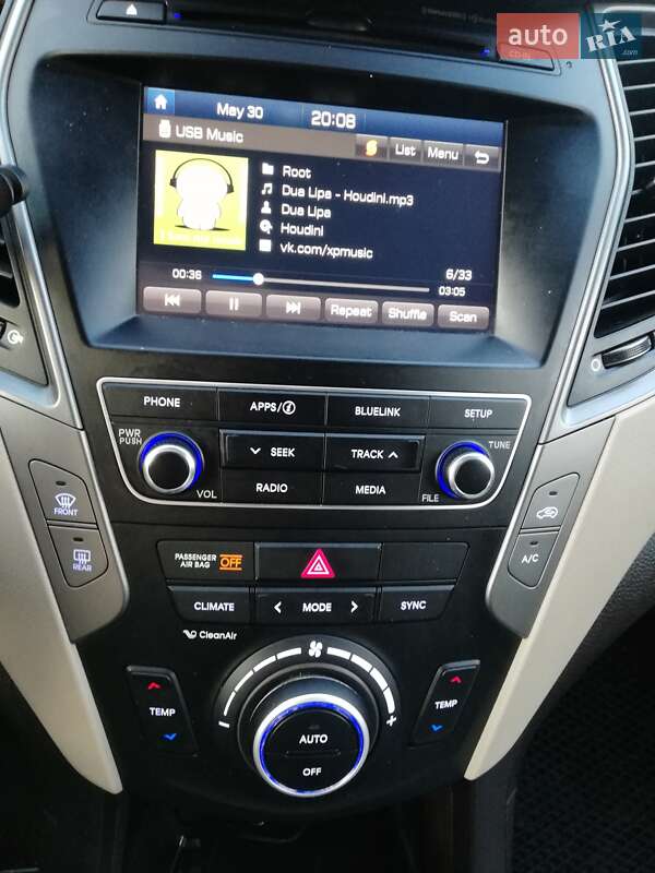 Внедорожник / Кроссовер Hyundai Santa FE 2016 в Великой Михайловке