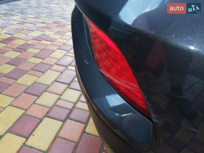 Внедорожник / Кроссовер Hyundai Santa FE 2016 в Великой Михайловке