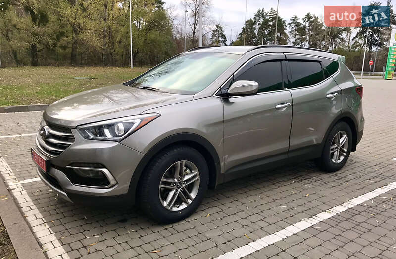 Внедорожник / Кроссовер Hyundai Santa FE 2016 в Вышгороде