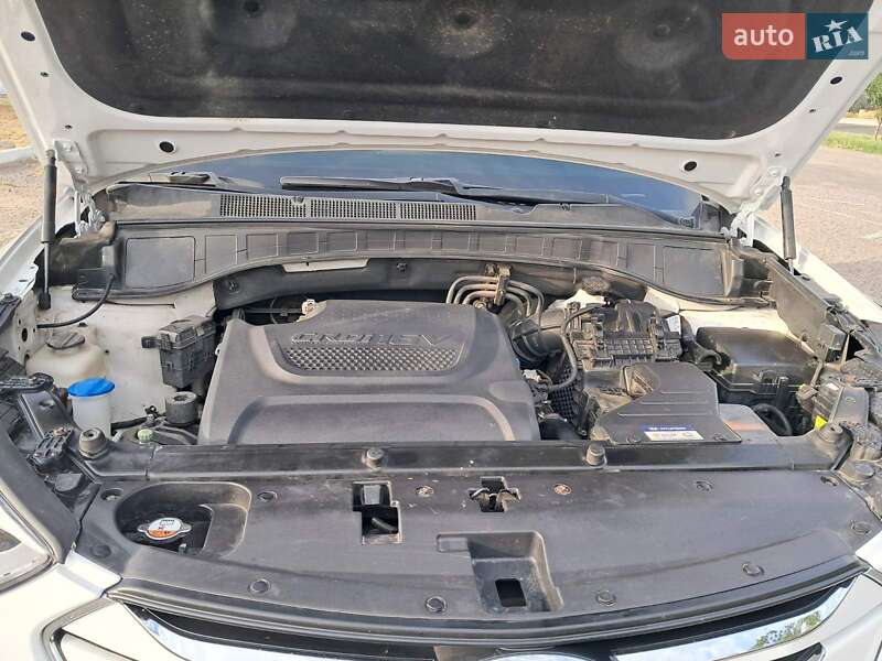 Позашляховик / Кросовер Hyundai Santa FE 2013 в Білгороді-Дністровському