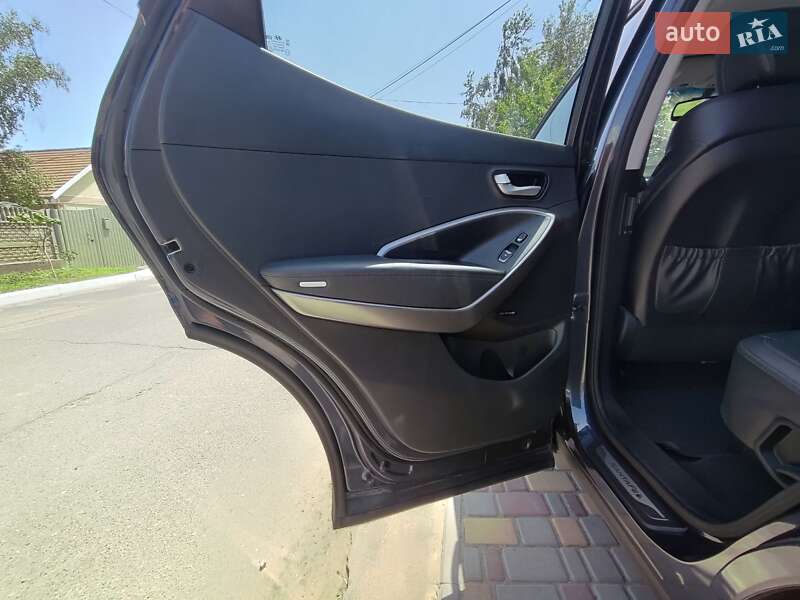 Внедорожник / Кроссовер Hyundai Santa FE 2014 в Белгороде-Днестровском фото 17 Внедорожник / Кроссовер Hyundai Santa FE 2014 в Белгороде-Днестровском