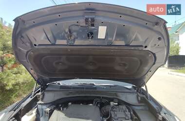 Позашляховик / Кросовер Hyundai Santa FE 2014 в 