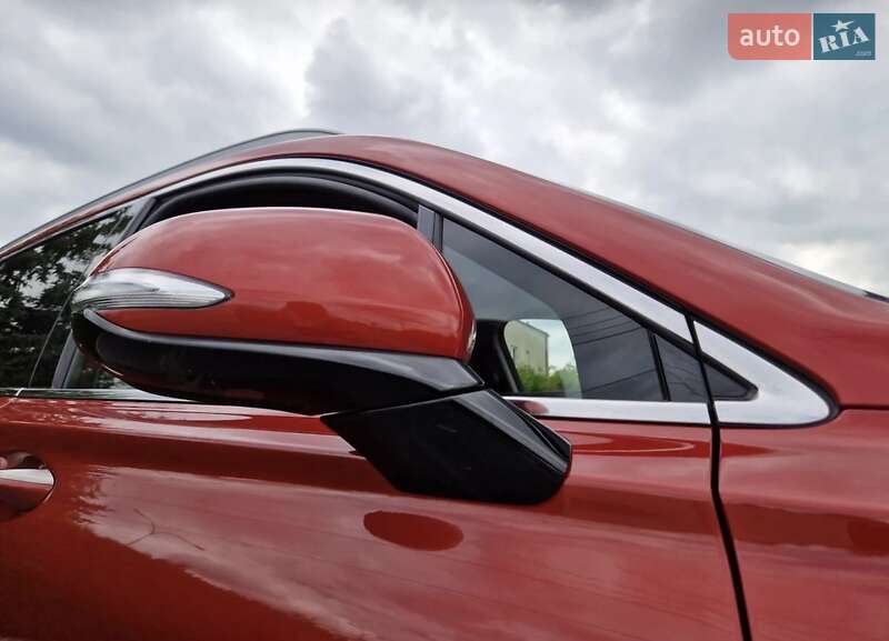 Внедорожник / Кроссовер Hyundai Santa FE 2020 в Тернополе