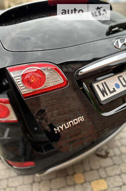 Позашляховик / Кросовер Hyundai Santa FE 2011 в Коломиї