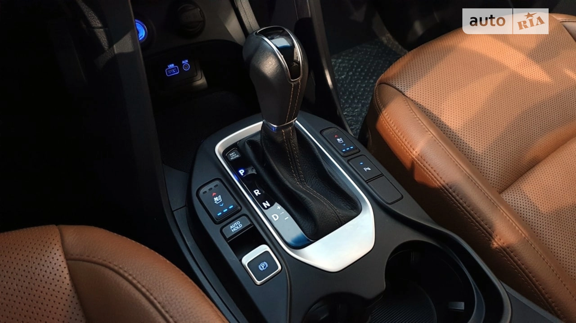 2016 Hyundai Santa Fe - мініатюра 8