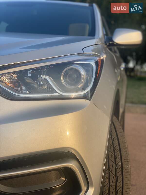 Позашляховик / Кросовер Hyundai Santa FE 2017 в Житомирі