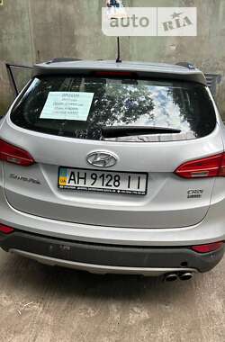 Внедорожник / Кроссовер Hyundai Santa FE 2013 в Днепре