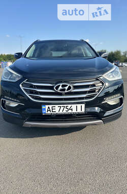 Позашляховик / Кросовер Hyundai Santa FE 2016 в Дніпрі